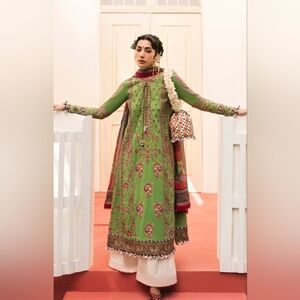 Hussain Rehar Embroidered Green Kameez Dupatta